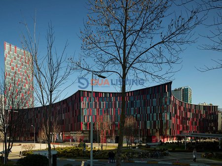 🏢 Qera Ambient Premium për Zyra në zemër të Tiranës

📍 Air Albania Stadium
