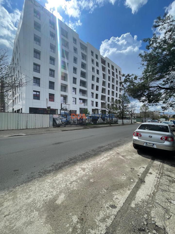 🏡 Apartament familjar 3+1 në rezidencë moderne

📍 Rezidenca Porcelan 3, Porcelan