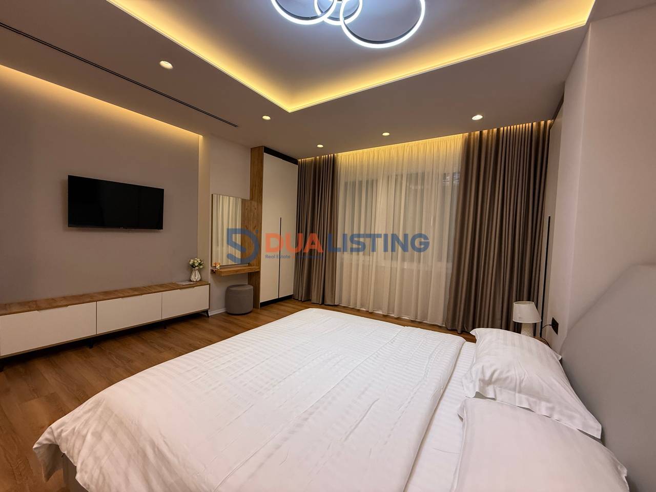 SHESIM 4 STUDIO TE INVESTUARA + POST PARKIMI PRANE QENDRES!