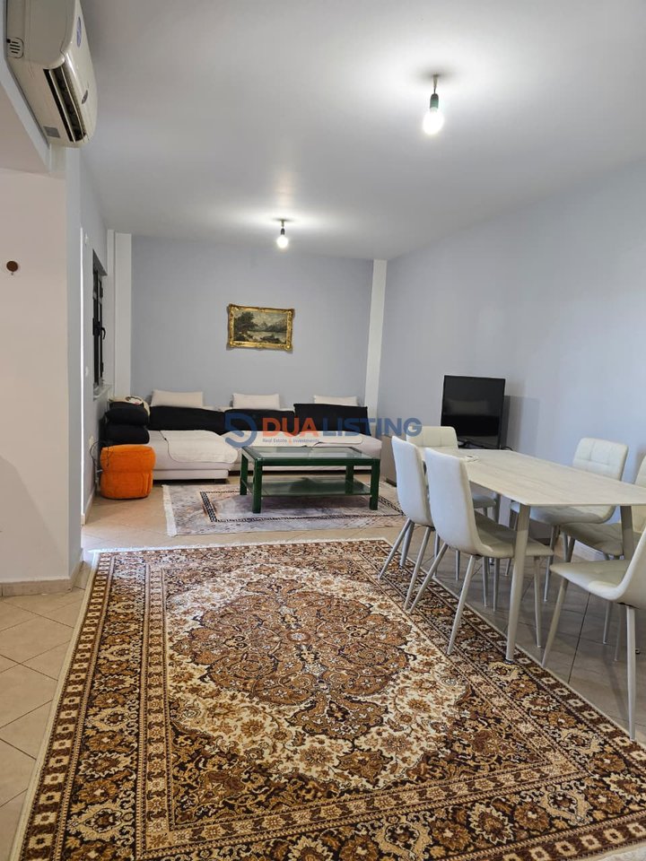 Apartment me qira 2+1+1+2 ballkone, Kompleksi "Garden Cyti", Kthesa Kamzës!