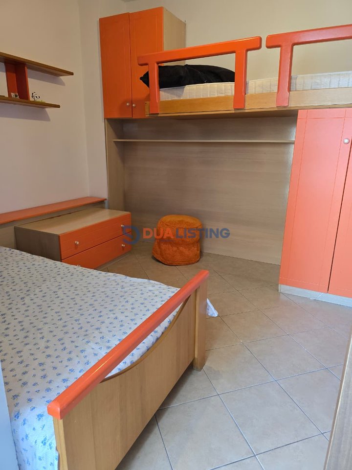 Apartment me qira 2+1+1+2 ballkone, Kompleksi "Garden Cyti", Kthesa Kamzës!