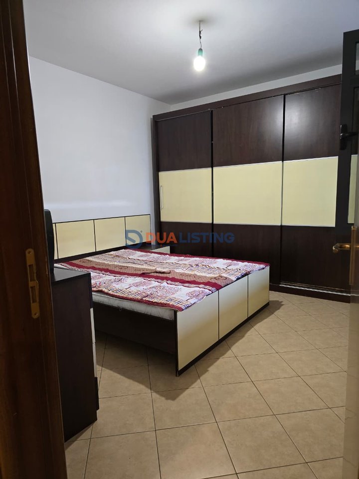 Apartment me qira 2+1+1+2 ballkone, Kompleksi "Garden Cyti", Kthesa Kamzës!