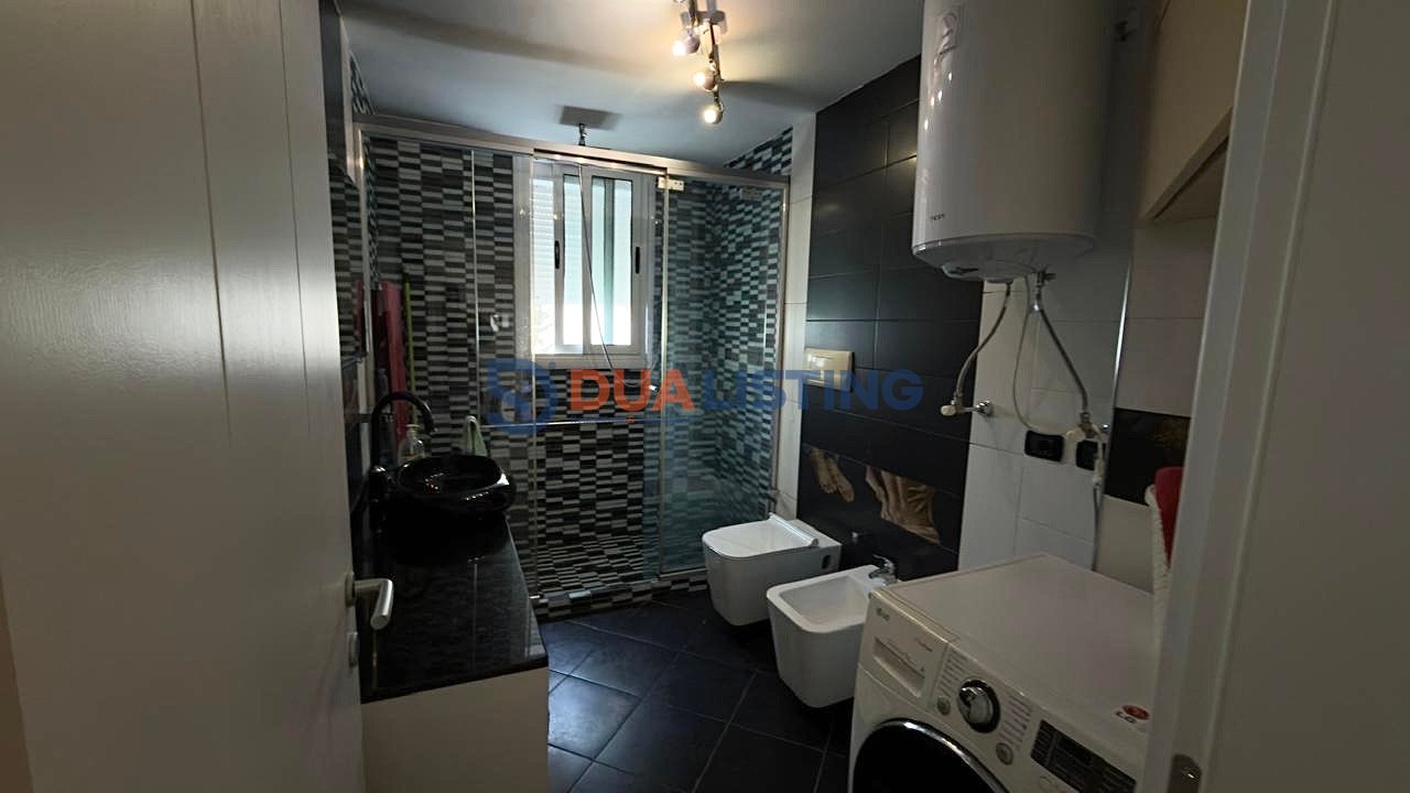 JAPIM ME QIRA APARTAMENT 2+1  TEK KOMUNA E PARISIT!