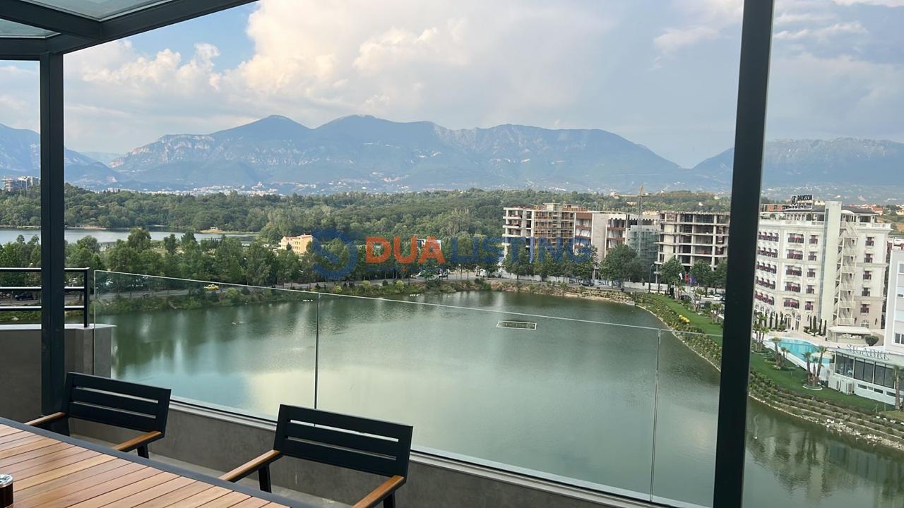 LUXURIOUS PENTHOUSE FOR SALE – DRY LAKE