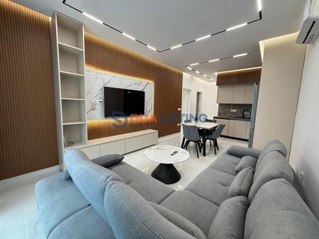 🏡 Qera Apartament 1+1 + 🅿️ në Zogu i Zi

📍 Zogu i Zi (përballë Ring Center)
🏢 Ndërtim i ri