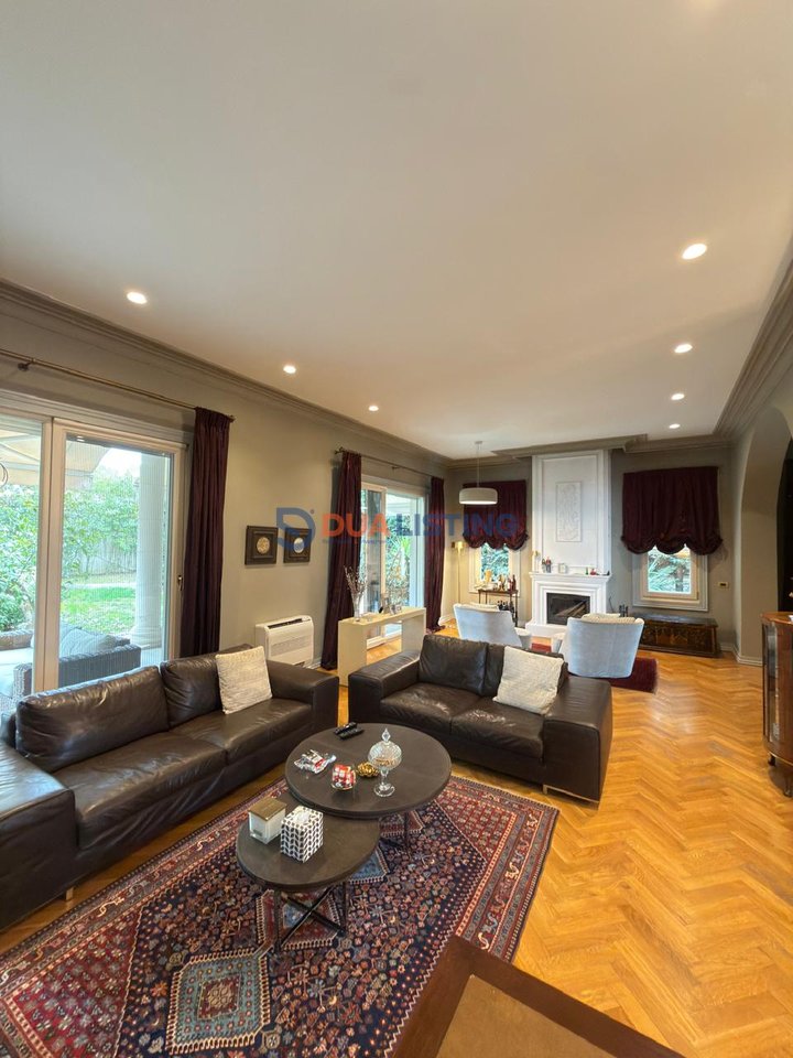 Classic Individual Villa for Sale!!