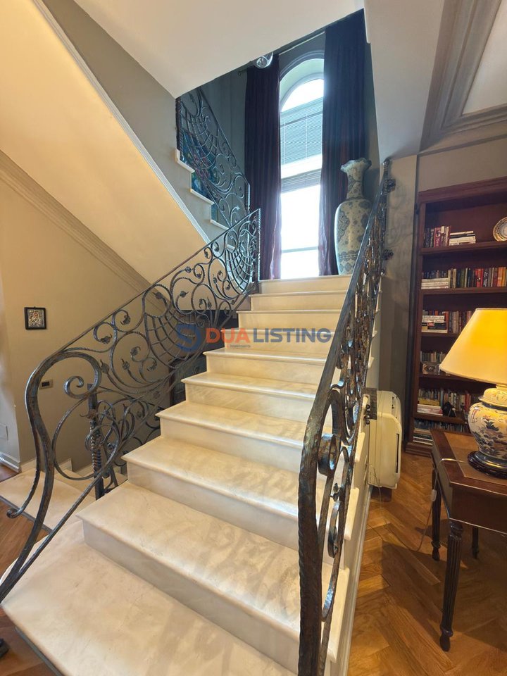 Classic Individual Villa for Sale!!