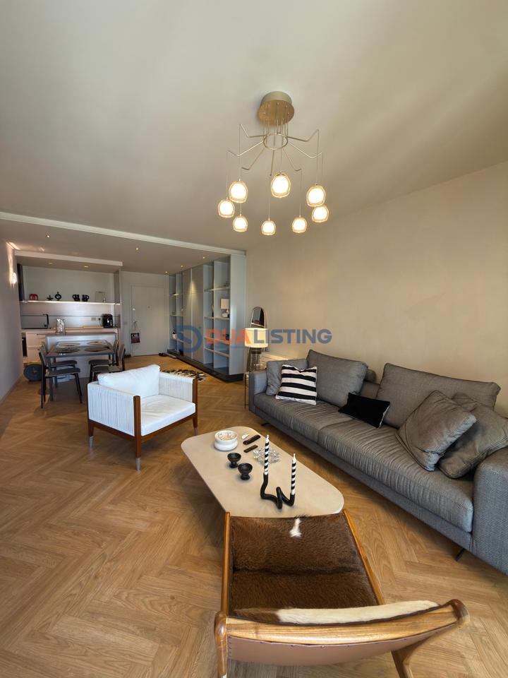 Appartamento moderno 2+1 in vendita Via Elbasani!