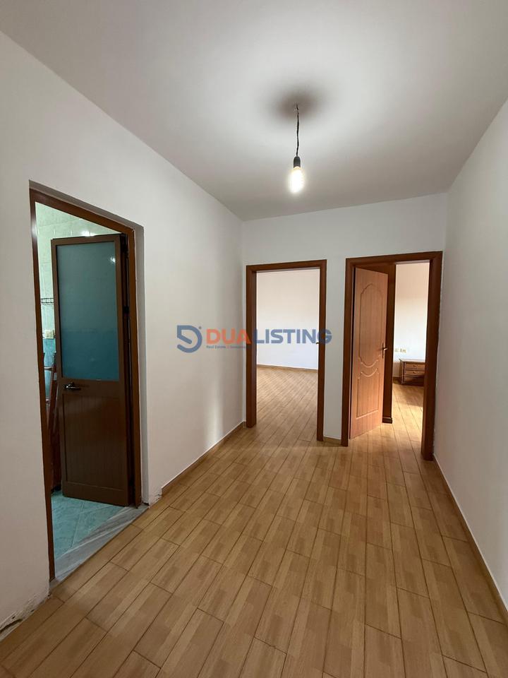 🏡 QERA 1+1 – Rruga Bardhyl (Oslo) | Ideal për Banim ose Zyra