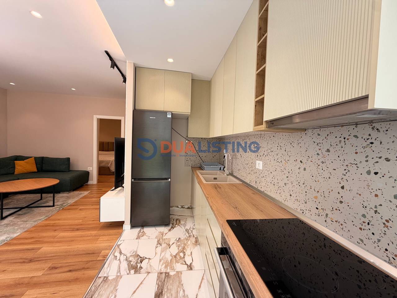 Vendesi Appartamento Moderno 1+1 vicino al Lago Secco!
