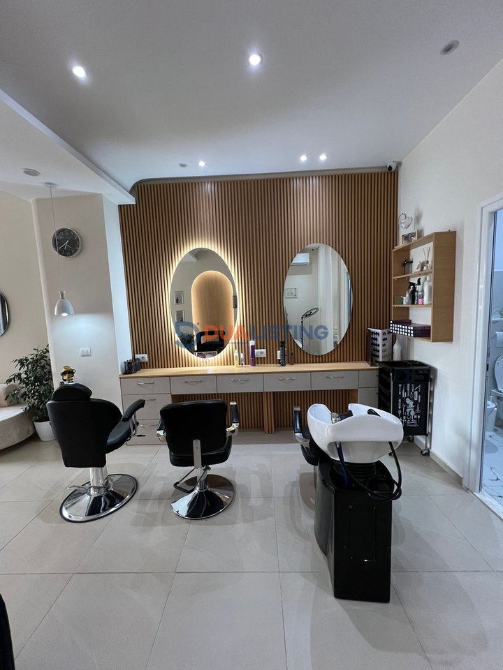 💎✨ SUPER OFERTË – JEPET ME QERA SALLON ESTETIK TEK SQUARE 21✨💎