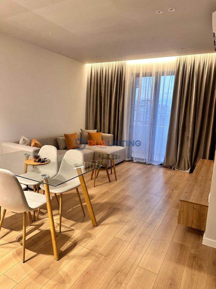 APARTAMENT 2+1+2+POST PARKIMI PRANE SPAK!