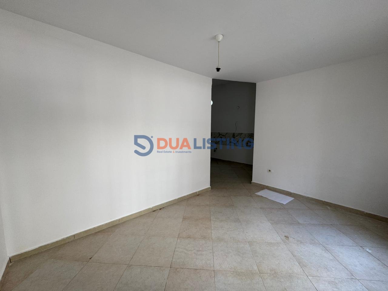 BUSINESS PREMISES FOR SALE IN ASTIR
