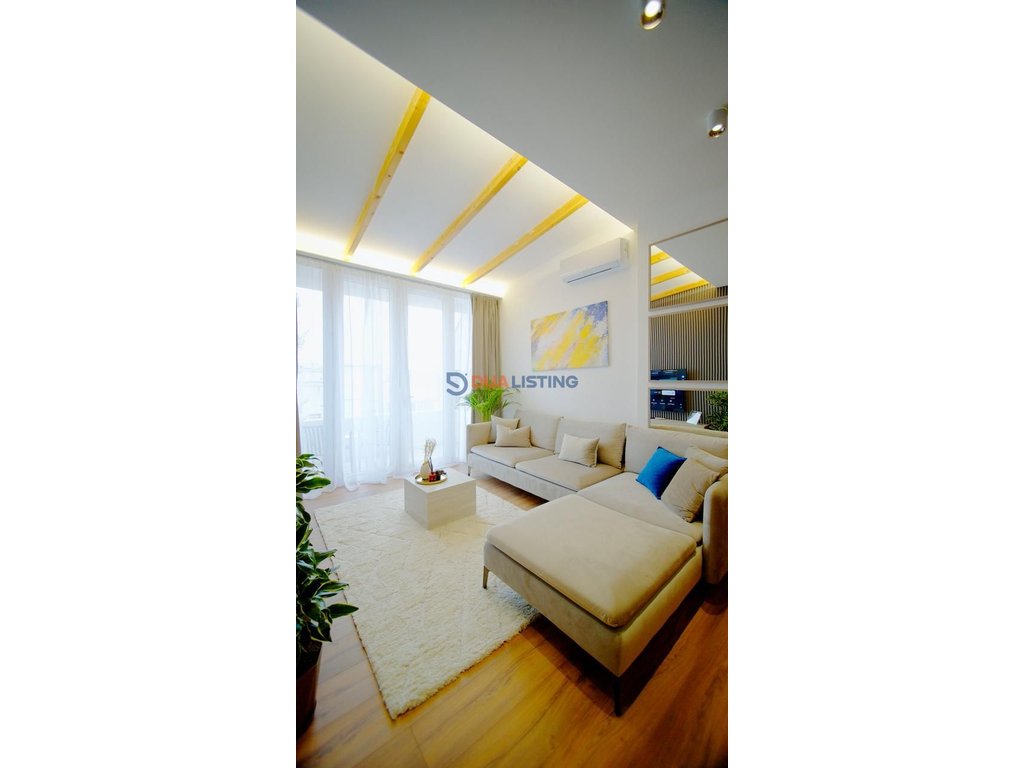 Apartament 2+1 per shitje rrethrrotullimi i astirit!