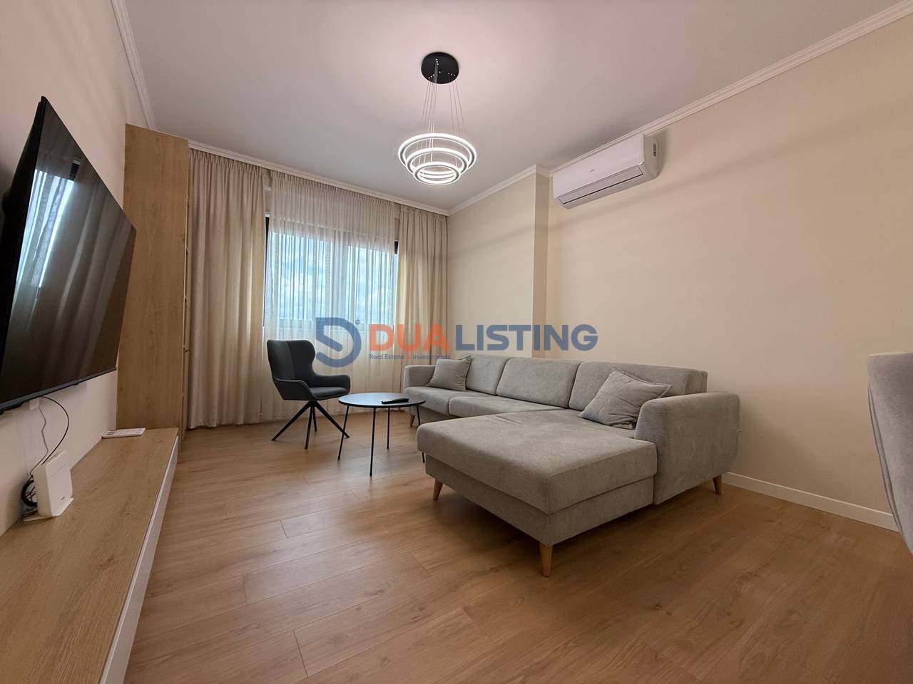 Japim me qira Apartament modern 2+1 tek Rruga e Durrësit pranë Hotel Colosseo!