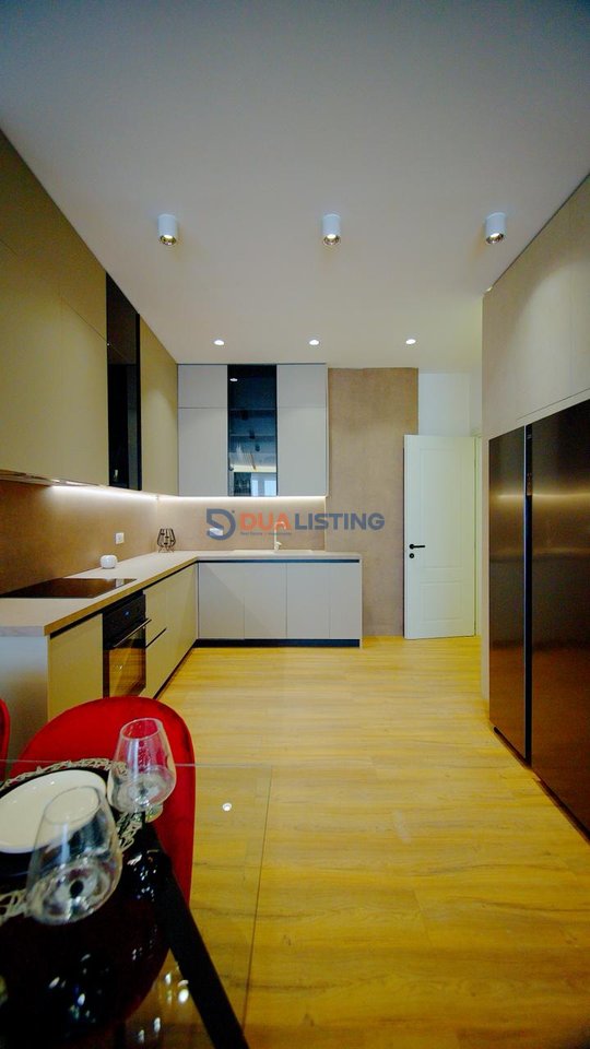 2+1 Apartment for sale Astiri Roundabout!