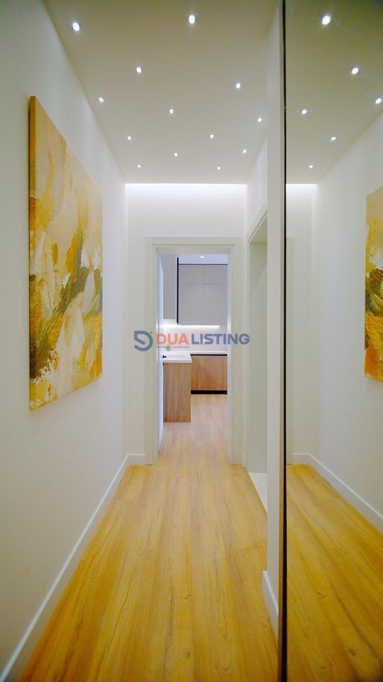 2+1 Apartment for sale at the Astiri Roundabout!