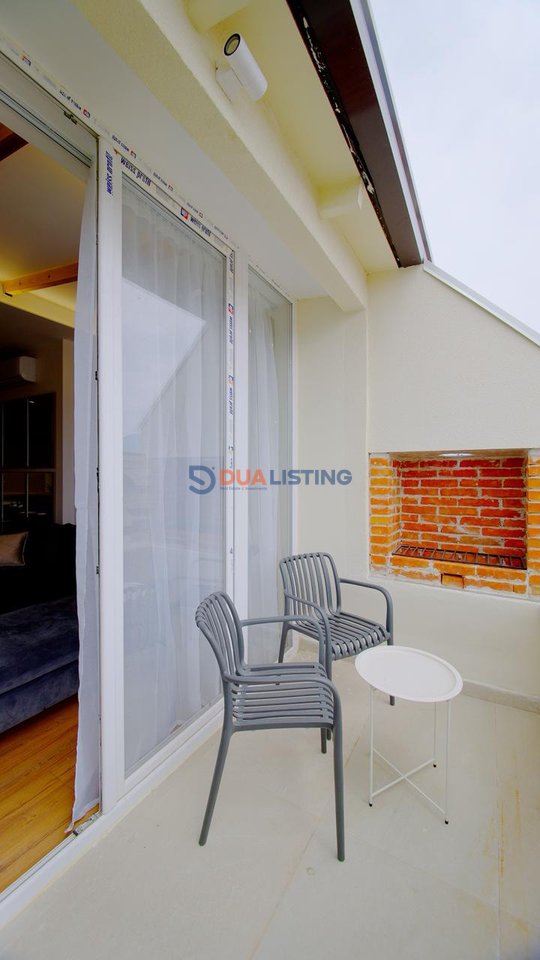 2+1 Apartment for sale at the Astiri Roundabout!