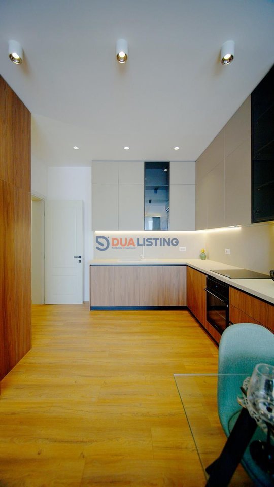 2+1 Apartment for sale at the Astiri Roundabout!