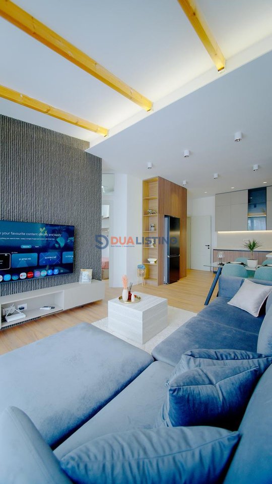 2+1 Apartment for sale at the Astiri Roundabout!