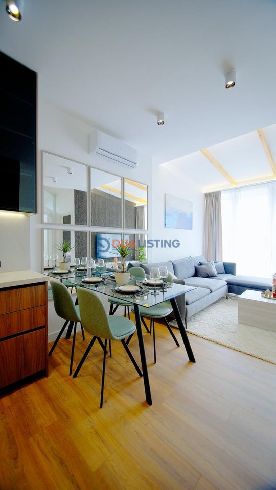 2+1 Apartment for sale at the Astiri Roundabout!