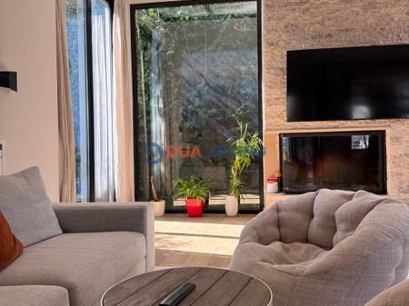 Luxury Villa with Pool for Rent – Residence "Kodra e Diellit 1"