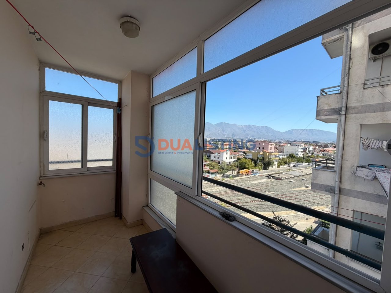 Apartment 2+1 for rent, near the Kamza roundabout, Tresh!