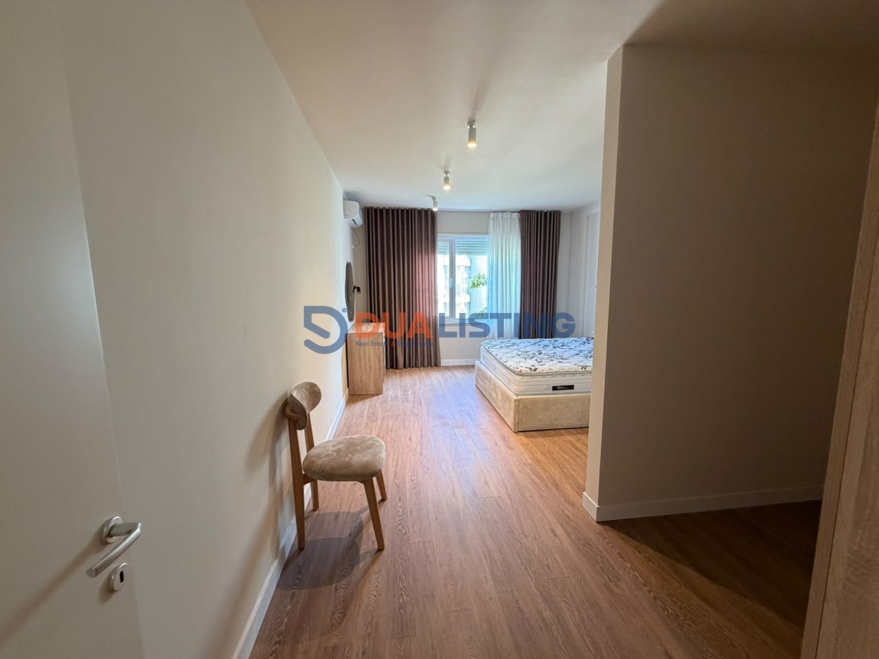 Apartament 2+1 per qira, Liqeni i Thate!