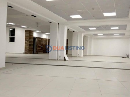 🏢JEPET ME QIRA MAGAZINË 750 m² – YZBERISHT, TIRANË