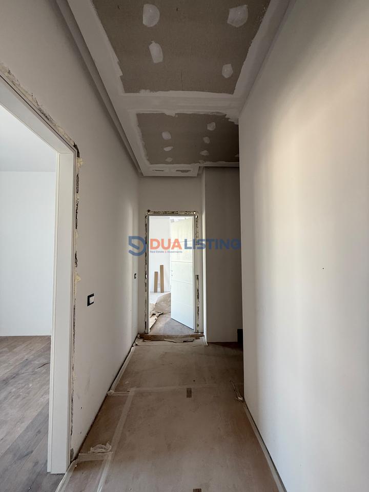 🏡 SHITET APARTAMENT 2+1 NË ASTIR
💰 Çmimi: 138 000 lekë