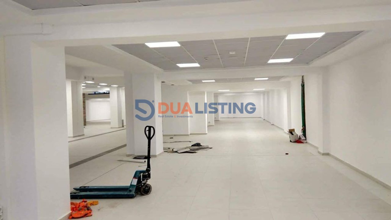 🏢JEPET ME QIRA MAGAZINË 750 m² – YZBERISHT, TIRANË