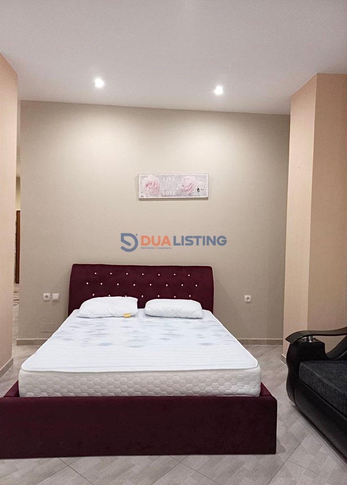 SHESIM GARSONIERE TEK KODRA E DIELLIT, PRANË HOTEL QUEEN!