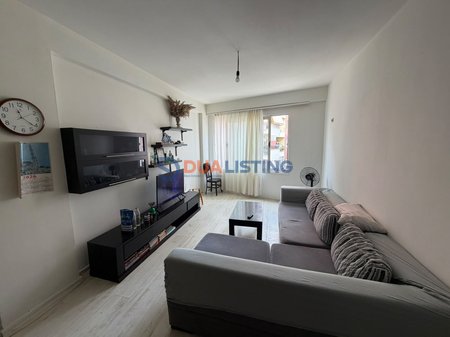 Apartament 1+1 per shitjeLiqen i Thate!