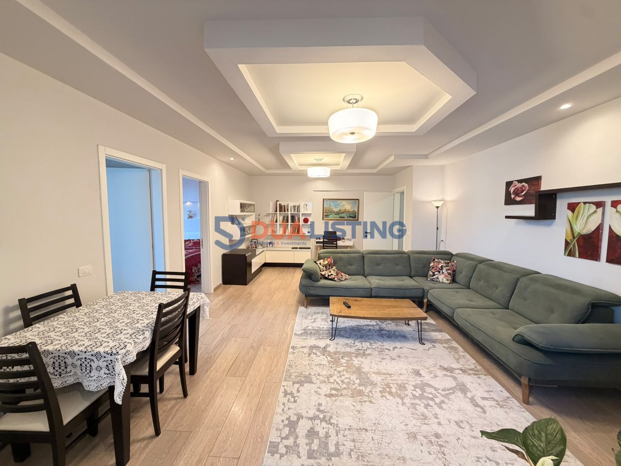 Apartament 2+1 ne shitje ne Komunen e Parisit!