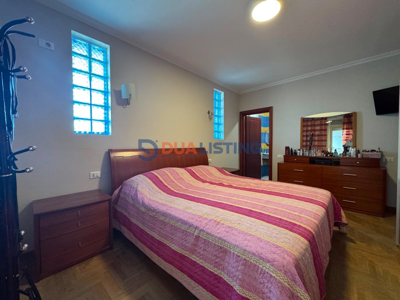 🏡 APARTAMENT 3+1 ME VERANDË PËR SHITJE | KOMUNA E PARISIT – KIKA 1