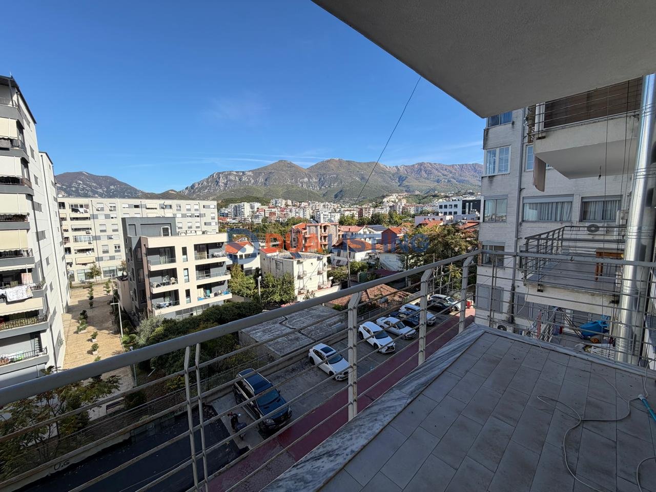 2+1 apartment for sale in Kinostudio!