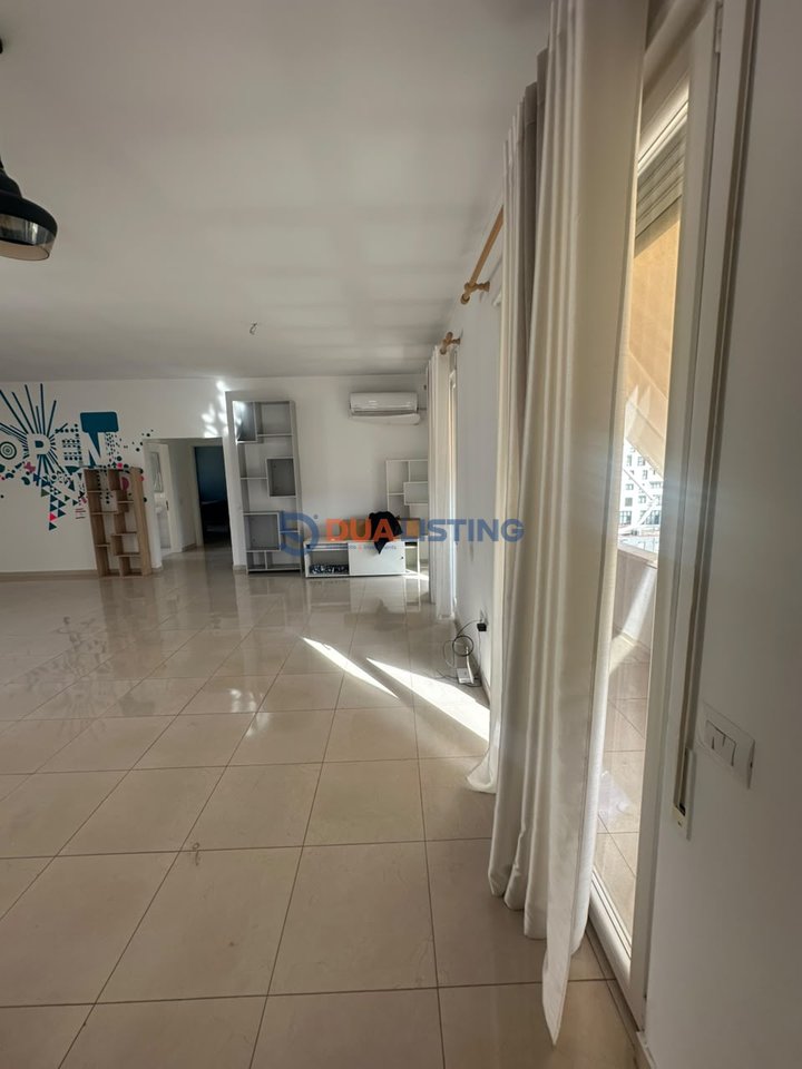 Apartament me sip 140M per qira prane Ish UET!!