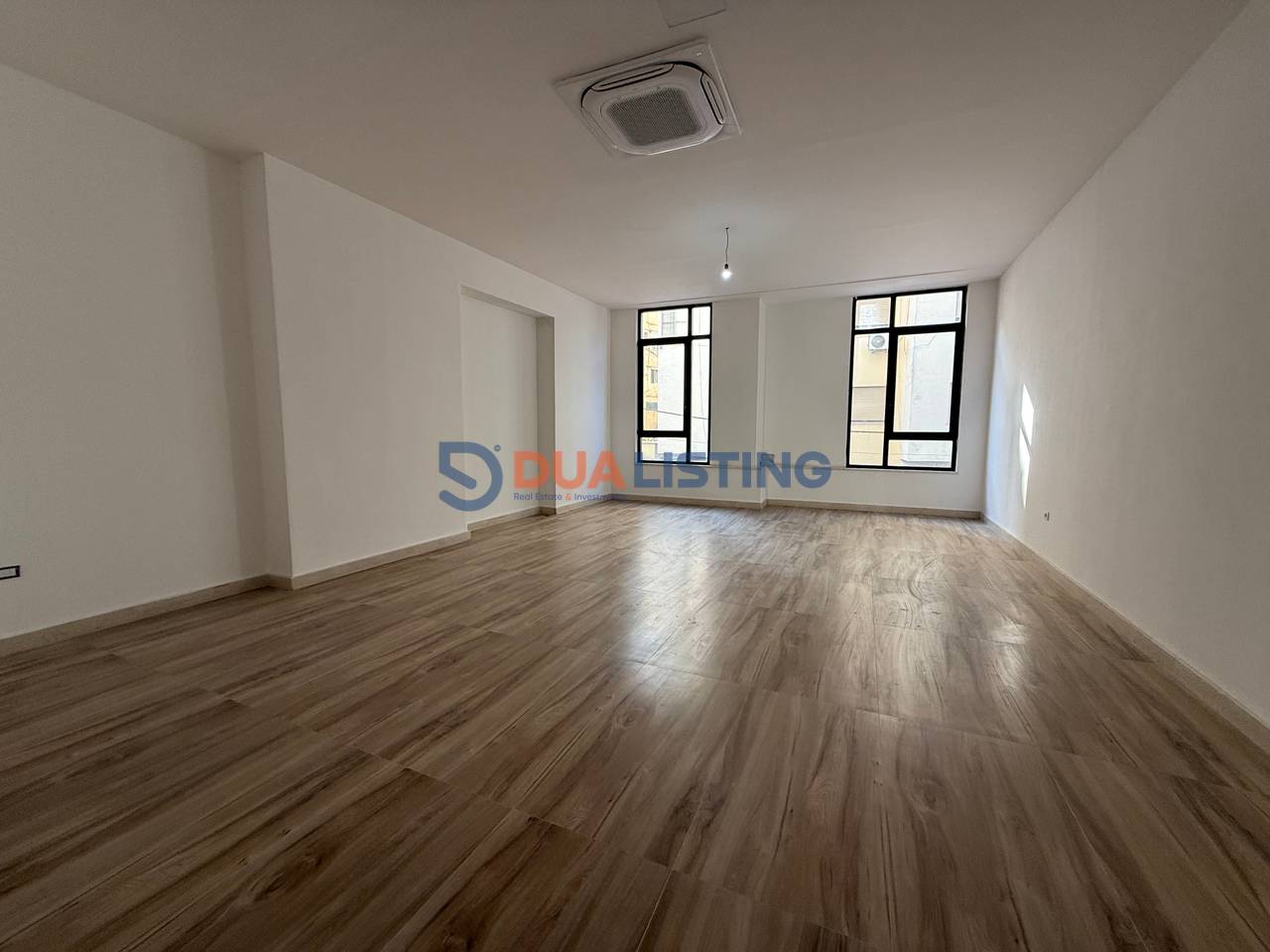 At Donika Center near the Center, we offer business premises for rent!