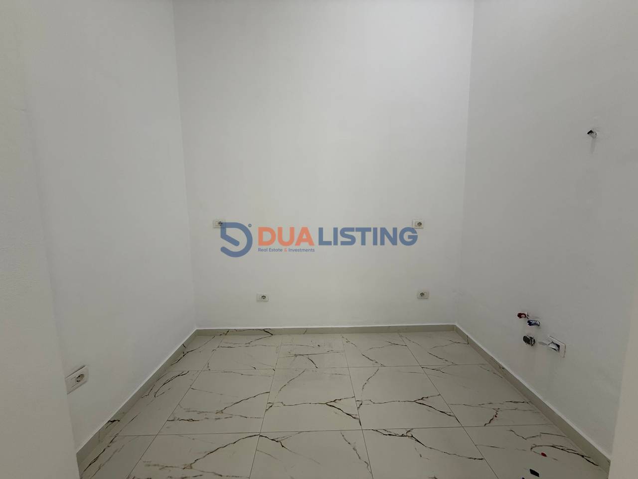 Office for rent at Donika Center!