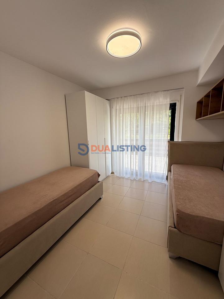 🏡 IN AFFITTO | 2+1+2 + VERANDA
📍 Residenza Kodra e Diellit 1 – Prolungamento 1
💰 Prezzo: 85.000 Lek/Mese