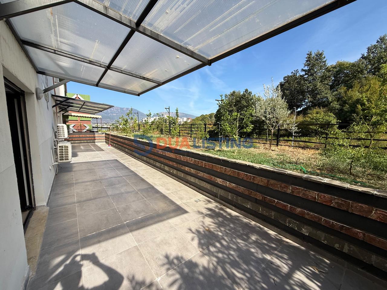 🏡 IN AFFITTO | 2+1+2 + VERANDA
📍 Residenza Kodra e Diellit 1 – Prolungamento 1
💰 Prezzo: 85.000 Lek/Mese