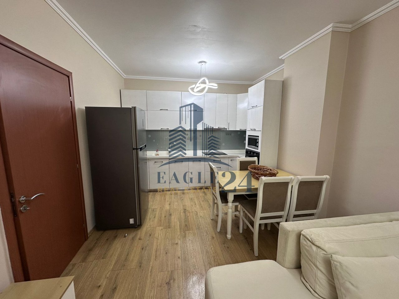 1+1 Apartment for Rent in Yzberish, Tirana - 520€ | 67 m² + Garage