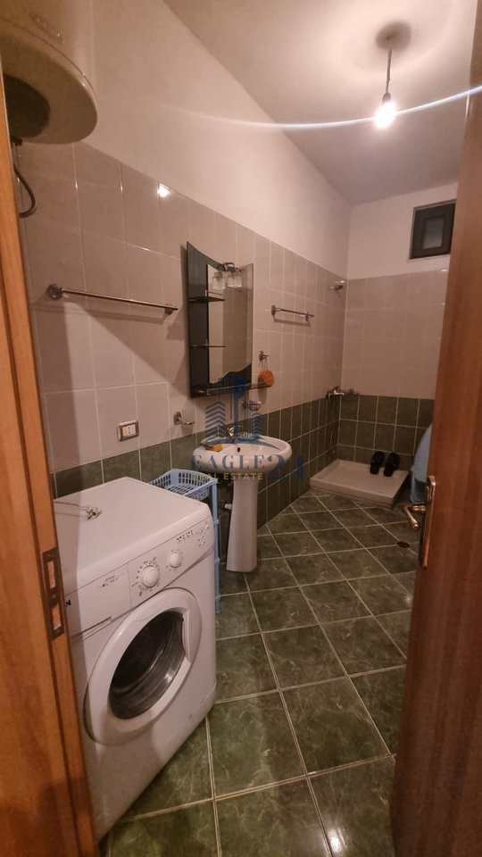 Jepet me qira , apartament 1+1 ne Yzberisht