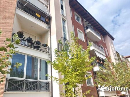 Shitet: Penthouse Unik - 2+1 ( Rezidenca G&P - K. e Diellit )+ 2 Garazhe & Verande me Super Pamje!