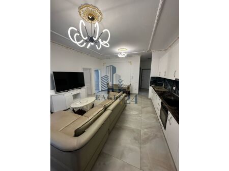 Apartament 2+1+2 Me Qira në Medreseja !