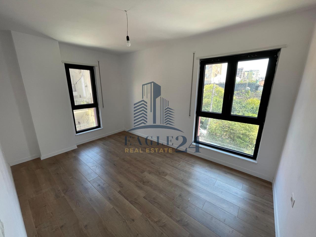 @Appartamento 3+1+2 in Vendita – Comune di Parigi