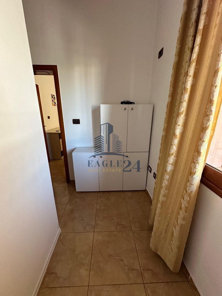 Apartament 2+1 Me Qira në Ish Parku + Parkim !