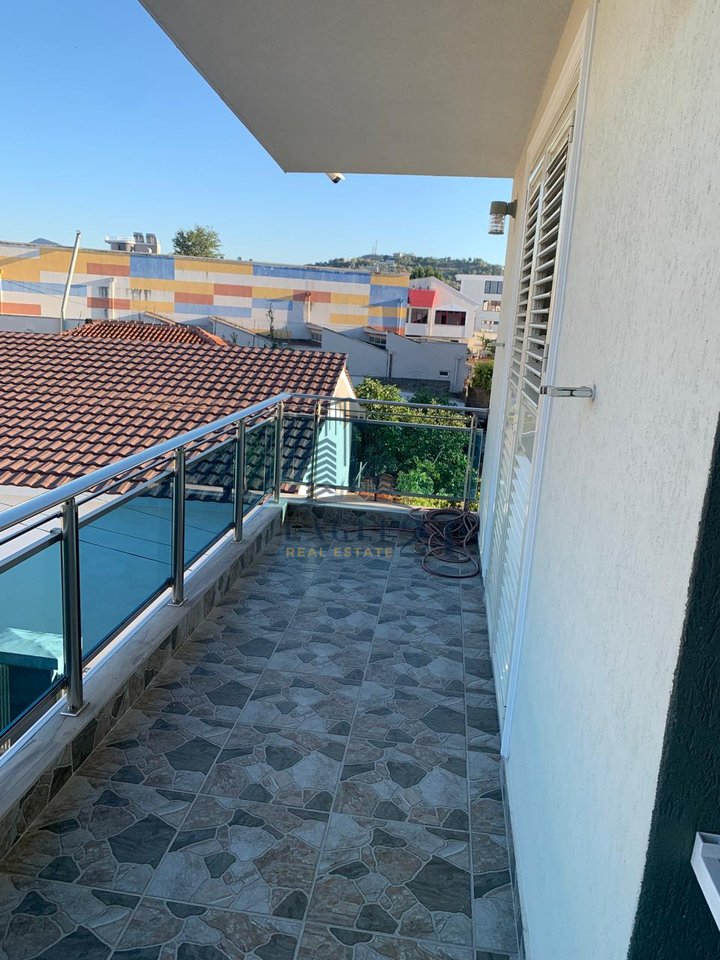 VILLA FOR RENT IN OLD SAUK!