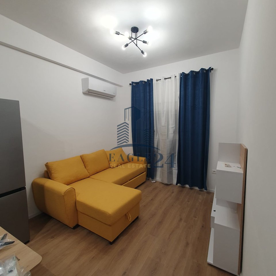 1+1 Apartment for Rent in Ali Demi, Tirana - 450€ | 50 m²