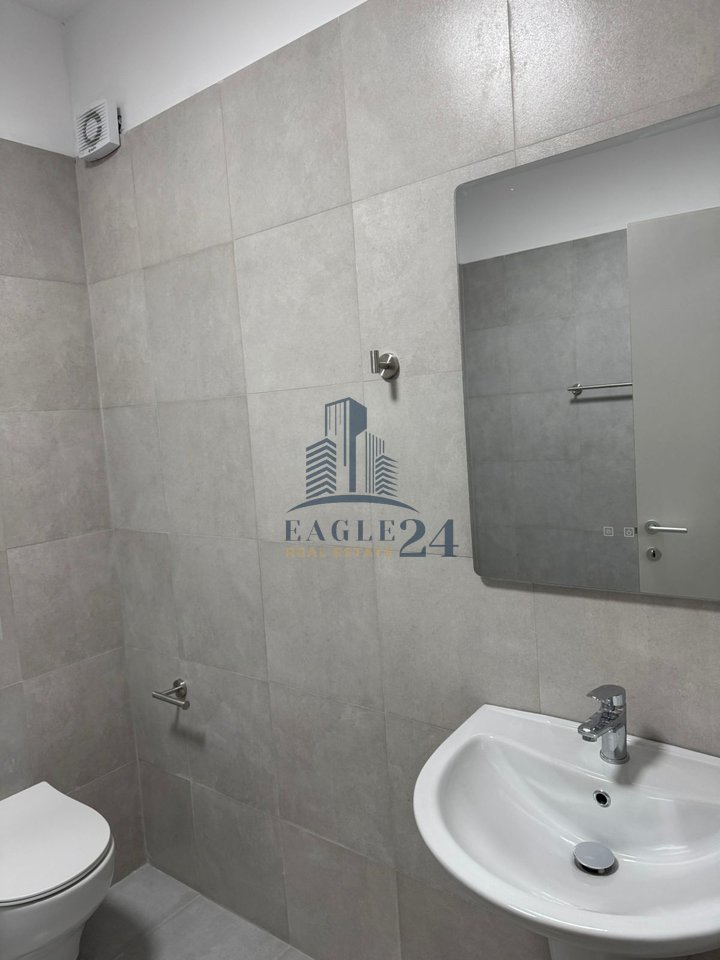 Apartament 2+1+2+post parkimi Me Qira në Liqeni i Thatë, Tiranë - 1200€ | 120 m²